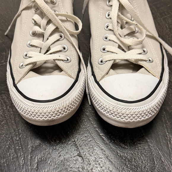 Converse Gray Sneakers - Picture 3 of 7